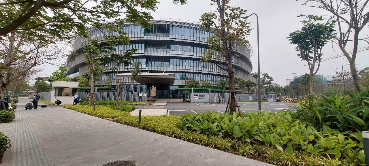 DWIGHT SCHOOL HANOI